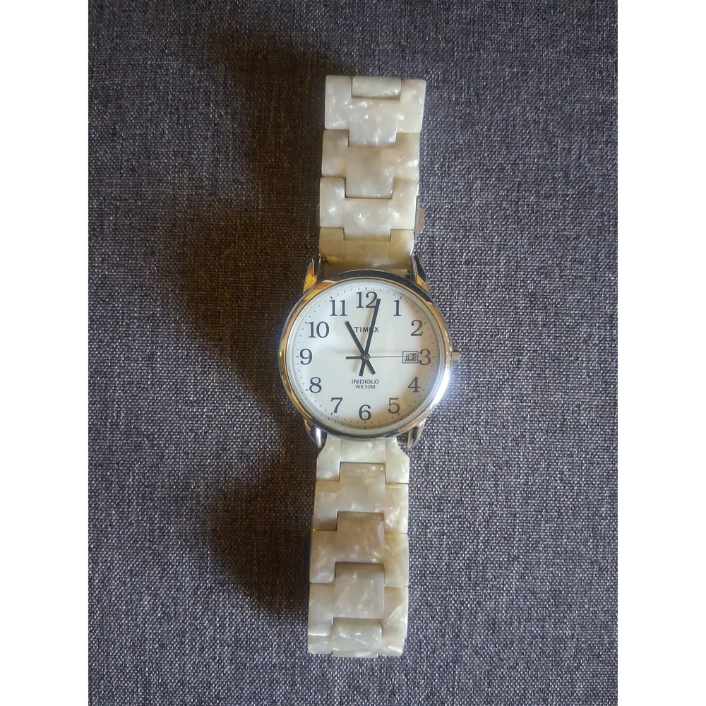 Women's Timex Indiglo Wr 30m Date Window Running With Battery